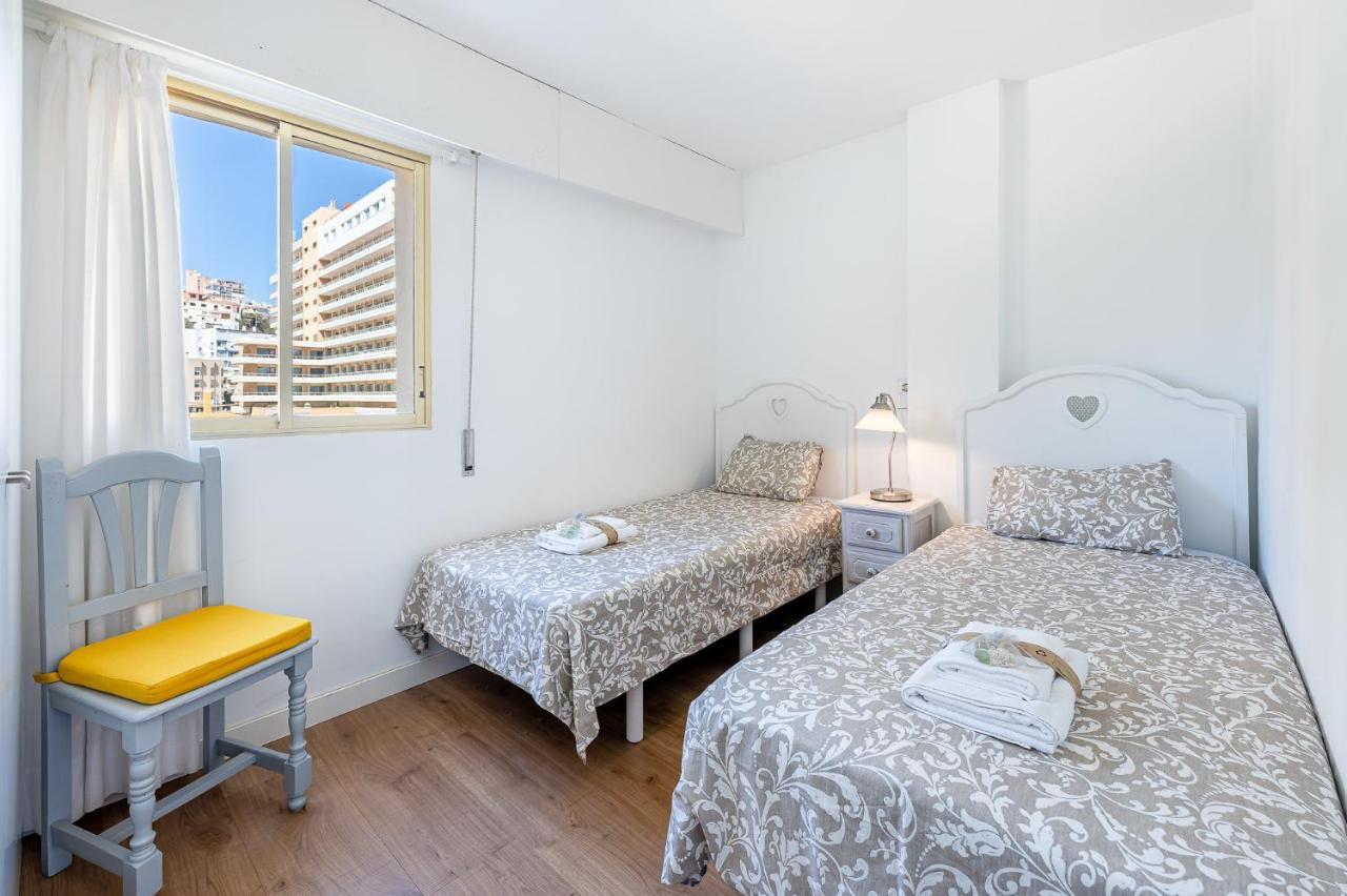 797 Holiday Rentals - Amplio Piso Con Terraza En Primera Linea De Playa 托雷莫利诺斯 外观 照片