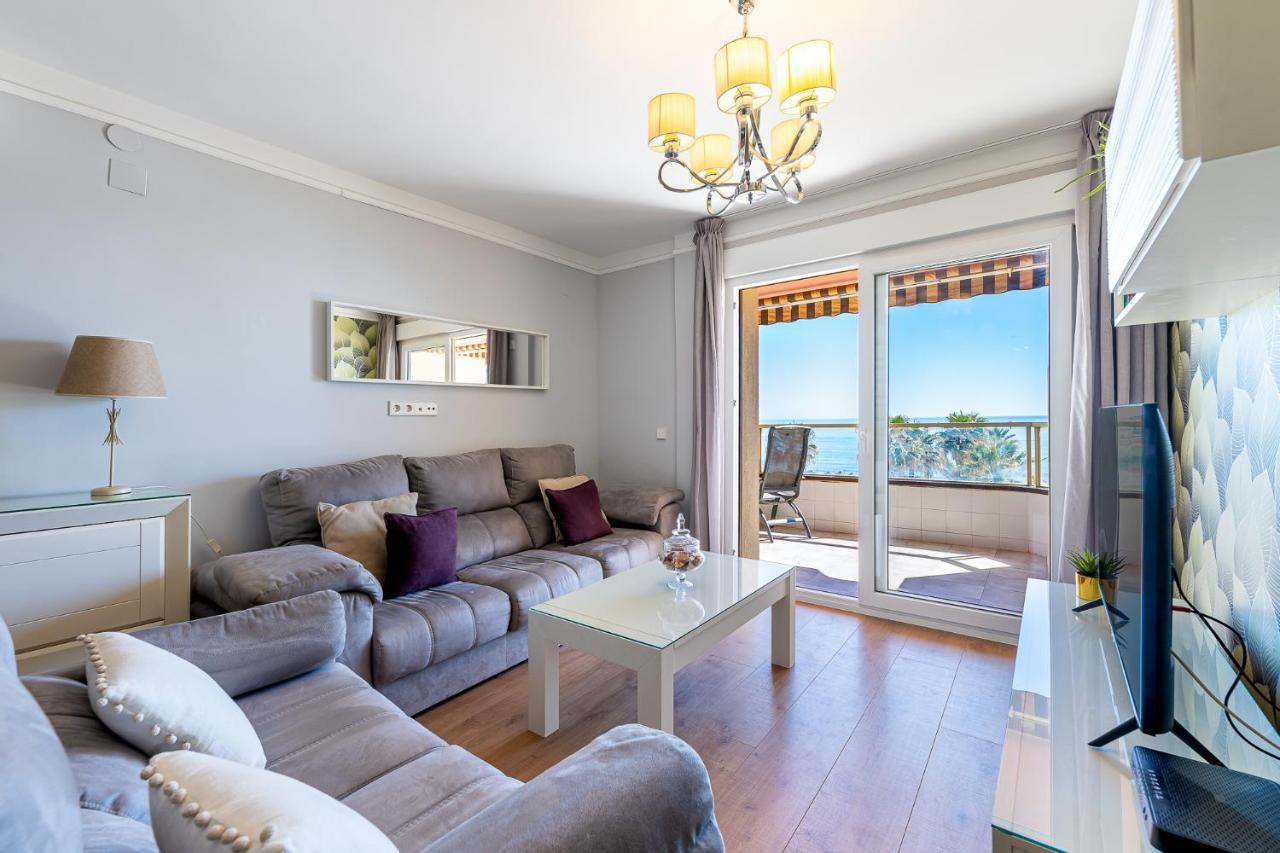797 Holiday Rentals - Amplio Piso Con Terraza En Primera Linea De Playa 托雷莫利诺斯 外观 照片