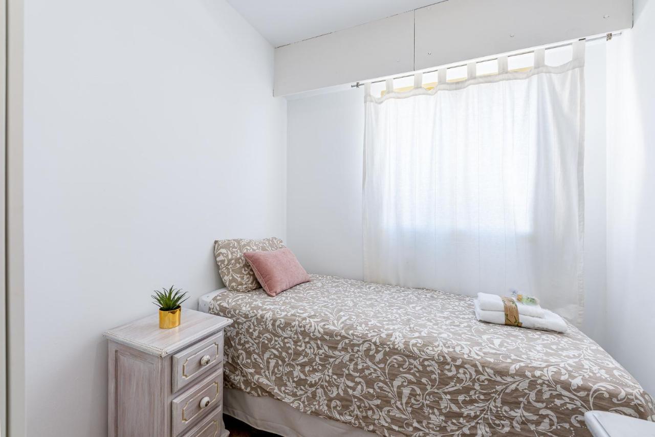 797 Holiday Rentals - Amplio Piso Con Terraza En Primera Linea De Playa 托雷莫利诺斯 外观 照片