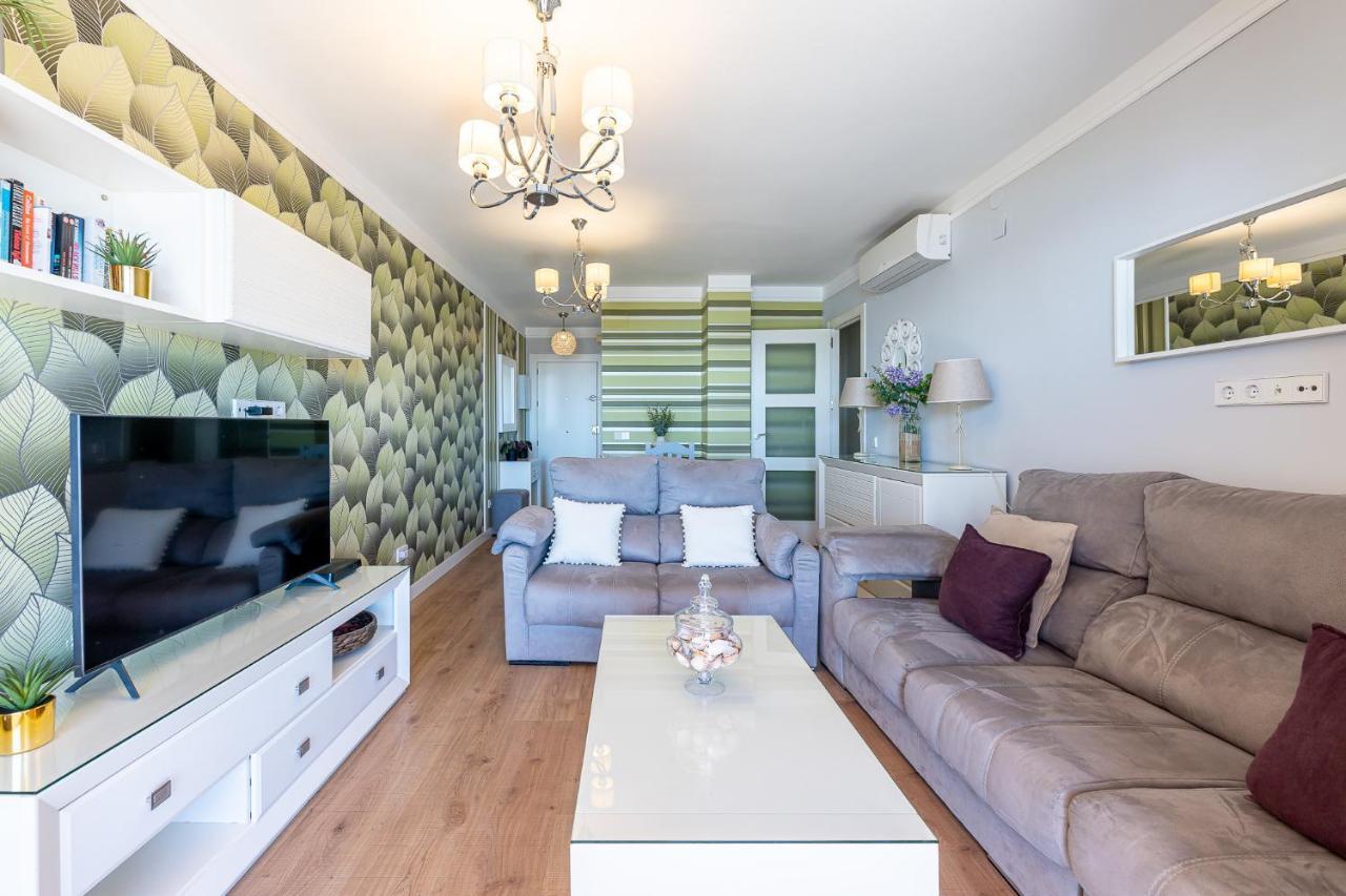 797 Holiday Rentals - Amplio Piso Con Terraza En Primera Linea De Playa 托雷莫利诺斯 外观 照片